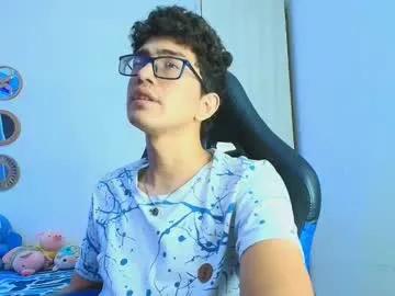 Hiiichan88 – webcam model profile photo Image 10