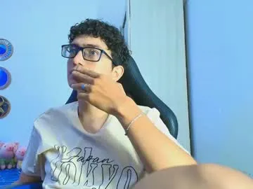 Hiiichan88 – webcam model profile photo Image 12