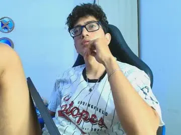 Hiiichan88 – webcam model profile photo Image 9