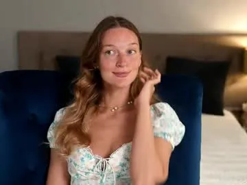 Aurora_-77 – webcam model profile photo Image 6