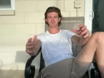 aviebby – webcam model profile photo Image 11