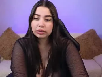 Runarunapi – webcam model profile photo Image 12