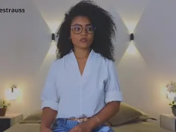 tinyangelxx live broadcast Image 12