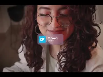 Anna_Love1 – webcam model profile photo Image 7