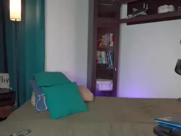 phantom_wave – webcam model profile photo Image 14