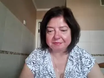 Runarunapi – webcam model profile photo Image 6