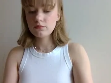 mollyflwers – webcam model profile photo Image 3