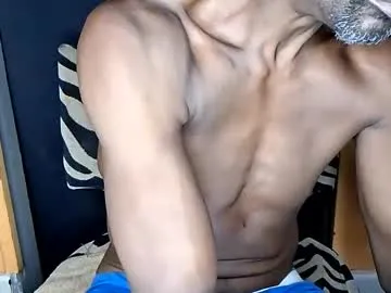 mon1_day – webcam model profile photo Image 13