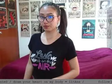 _Alice_1 – webcam model profile photo Image 17