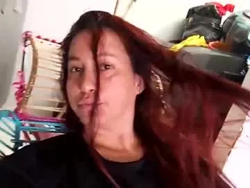 Runarunapi – webcam model profile photo Image 2