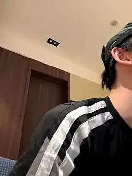 aviebby – webcam model profile photo Image 12