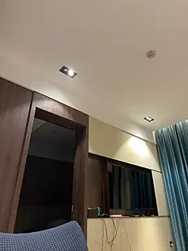 aviebby – webcam model profile photo Image 6