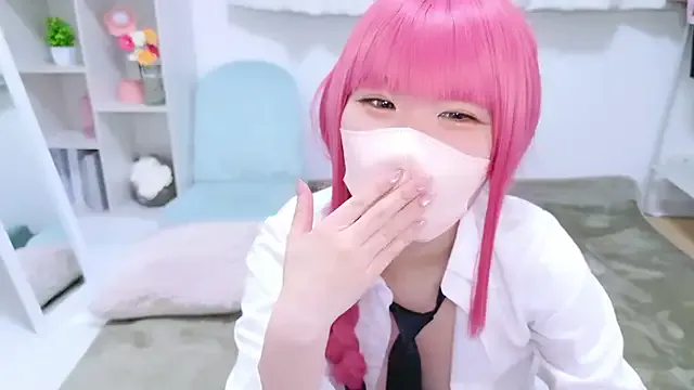 seraphine23 – webcam model profile photo Image 12