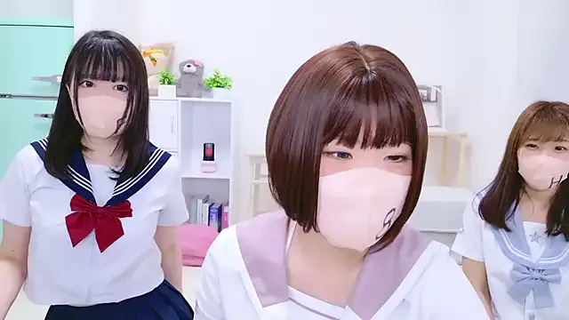 seraphine23 – webcam model profile photo Image 19