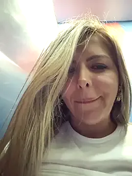 lil_eva – webcam model profile photo Image 3