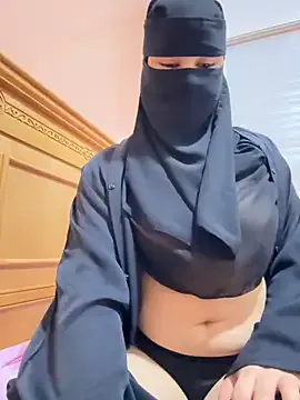 PumaShyXD – webcam model profile photo Image 7