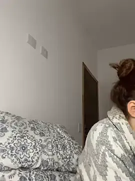 _meganmeow_ – webcam model profile photo Image 2