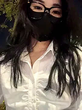 valerie_james3 – webcam model profile photo Image 13