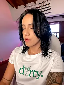 sary_hott – webcam model profile photo Image 15