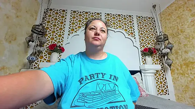 Runarunapi – webcam model profile photo Image 19