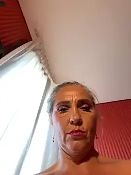 dreams4u – webcam model profile photo Image 6