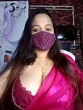 luvlivvyy – webcam model profile photo Image 5