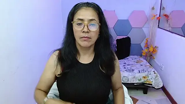 winter11 – webcam model profile photo Image 11