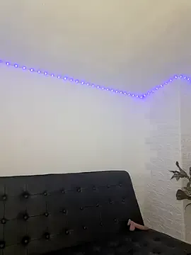 winter11 – webcam model profile photo Image 5