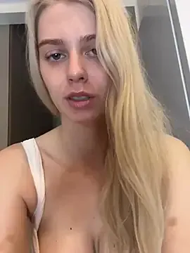 _meganmeow_ – webcam model profile photo Image 6