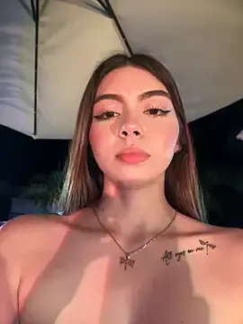 floriamANDjazmin – webcam model profile photo Image 5