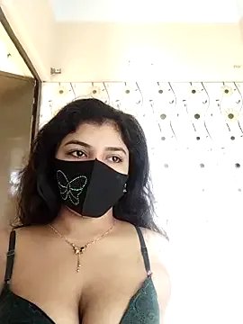 yesonee – webcam model profile photo Image 3