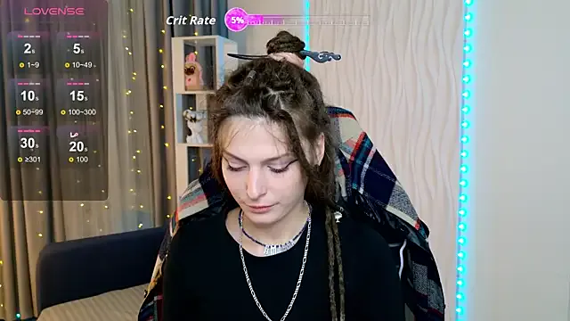 helenamoeller – webcam model profile photo Image 12