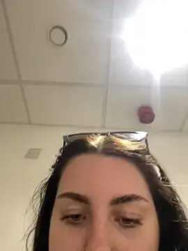 Hiiichan88 – webcam model profile photo Image 12