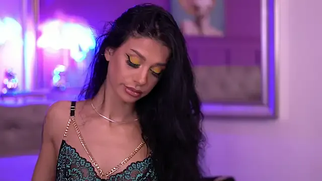 Rinamay_ – webcam model profile photo Image 2