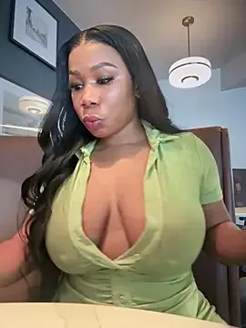 _meganmeow_ – webcam model profile photo Image 12