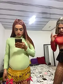 Latinaebony69 – webcam model profile photo Image 8