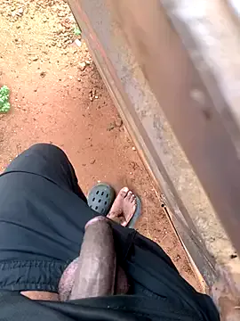 Yaya--728 – webcam model profile photo Image 7