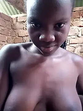 Runarunapi – webcam model profile photo Image 19