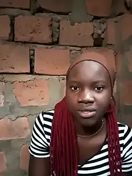 Runarunapi – webcam model profile photo Image 8