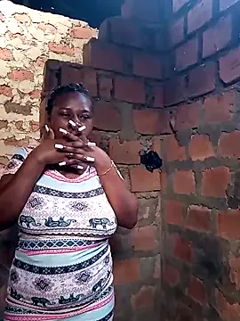 Runarunapi – webcam model profile photo Image 9