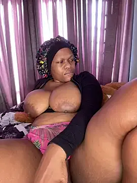mollyflwers – webcam model profile photo Image 3