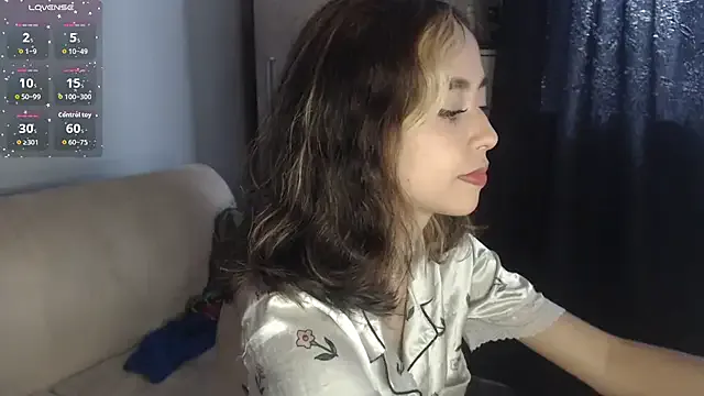 _meganmeow_ – webcam model profile photo Image 14