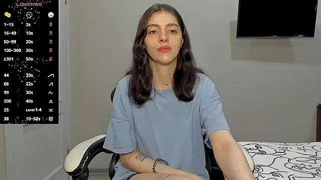 Runarunapi – webcam model profile photo Image 6