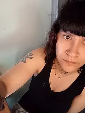 AthenaStar – webcam model profile photo Image 14