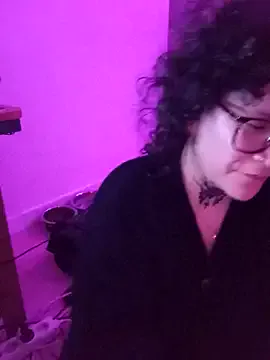 AthenaStar – webcam model profile photo Image 19