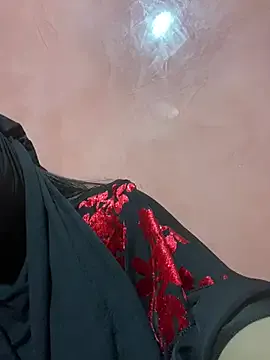 Cameelia – webcam model profile photo