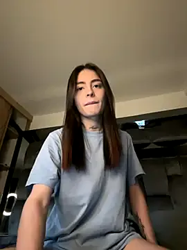 lavetax – webcam model profile photo Image 11