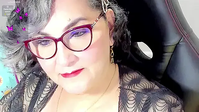 Runarunapi – webcam model profile photo Image 14