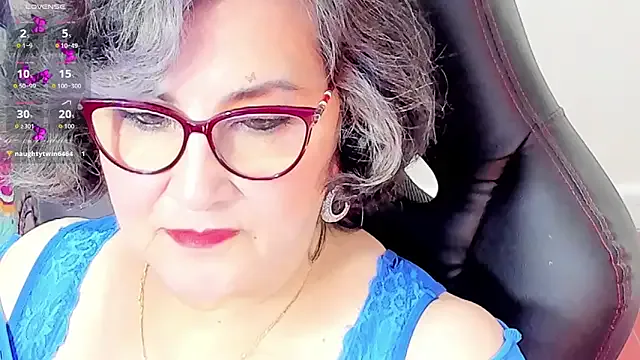 Runarunapi – webcam model profile photo Image 15