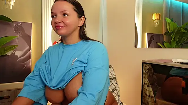 Runarunapi – webcam model profile photo Image 16